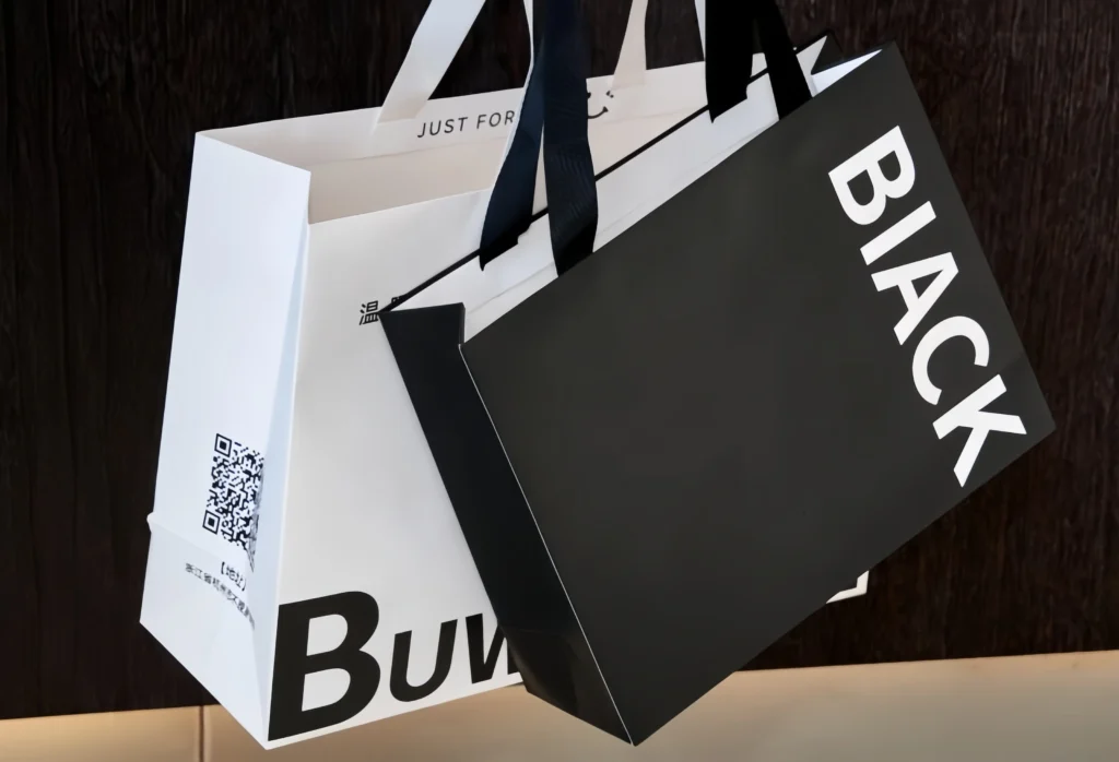 Paper bags manufacturer wholesale factory producing custom shopping bags in bulk for retail brands